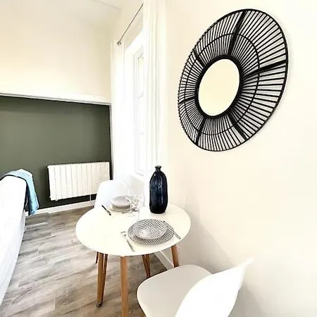 L'agate Bleue - * Bourg-de-Peage